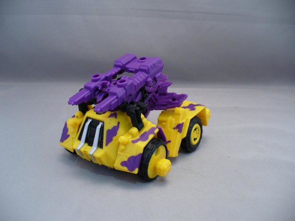 Transformers  Exclusive G2 Bruticus Image  (50 of 119)